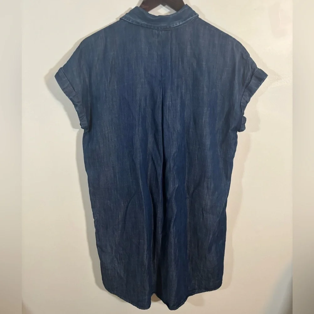 Wonderly Chambray Tunic Top Women’s Medium Blue Denim Shirt 100% Lyocell